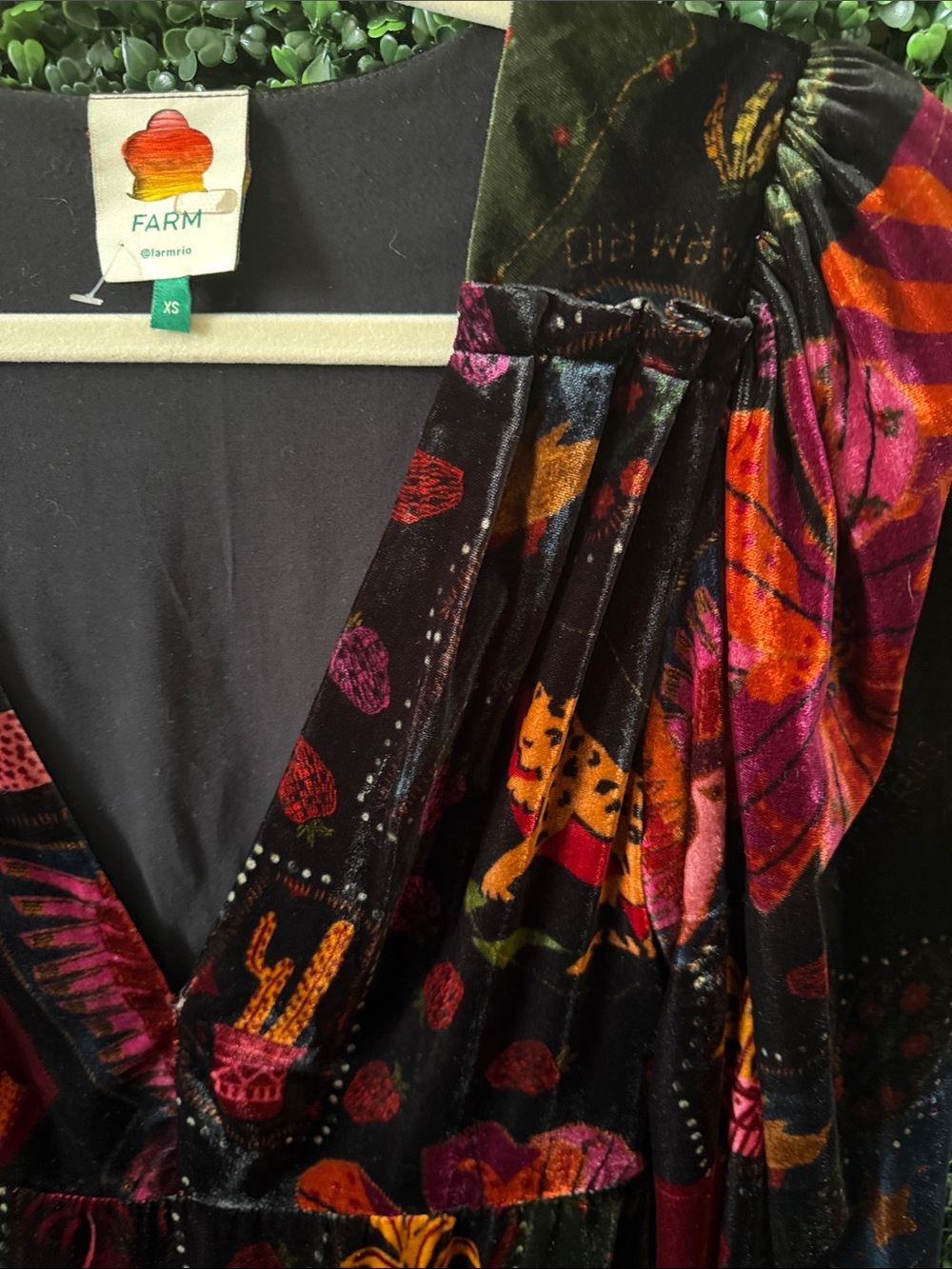 Dress Subcategory Classification - Picture 3 of 10